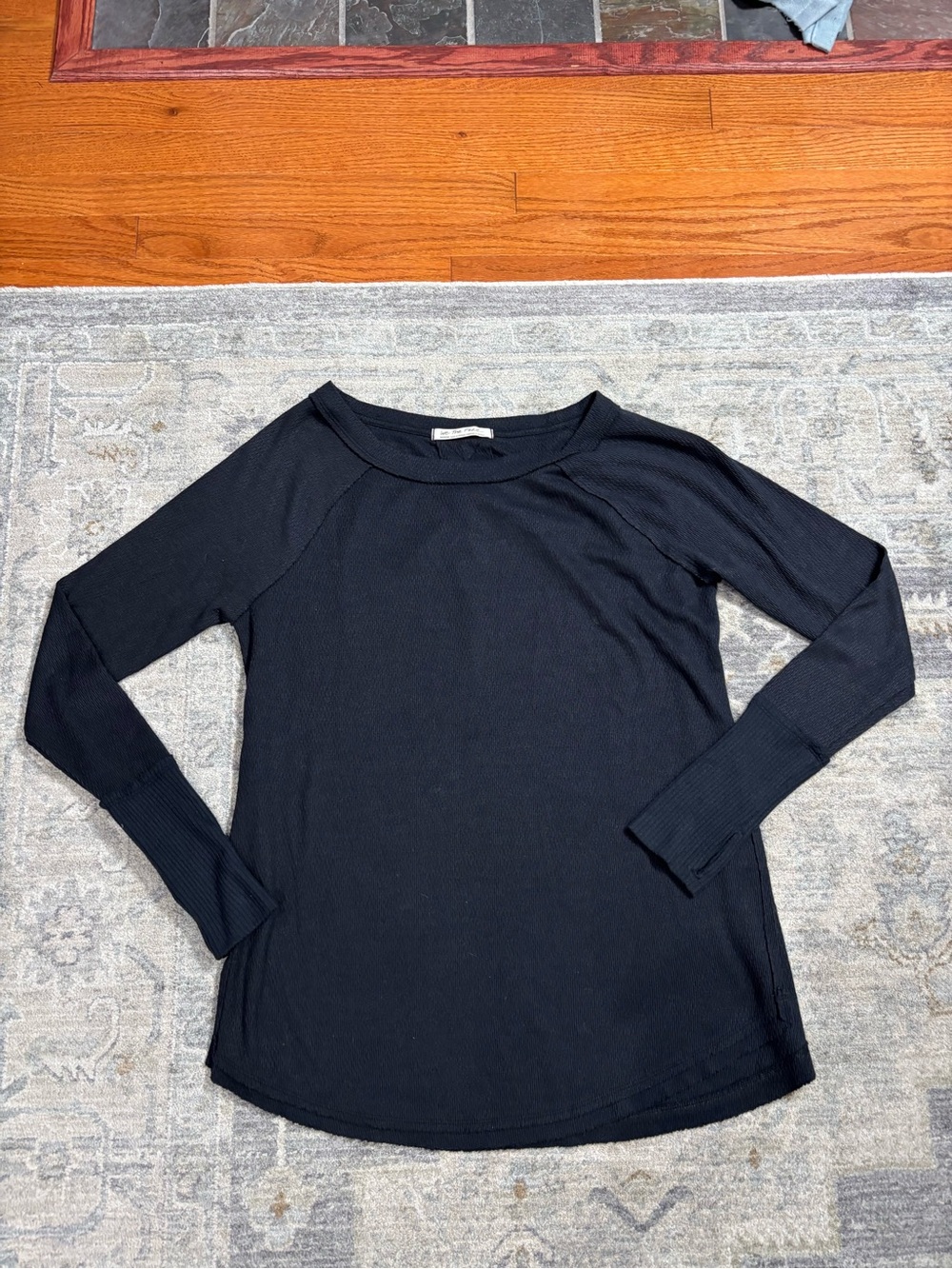 We The Free Snowy Thermal Top Women’s Medium Black Ribbed Long Sleeve